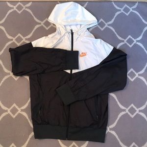 Nike windbreaker